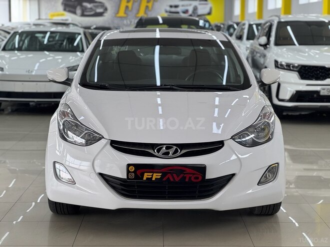 Hyundai Elantra 2015, 176,000 km - 1.6 л - Bakı