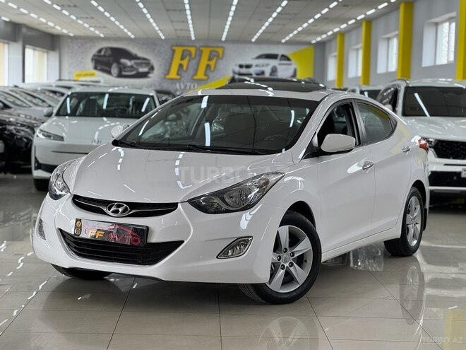Hyundai Elantra 2015, 176,000 km - 1.6 л - Bakı
