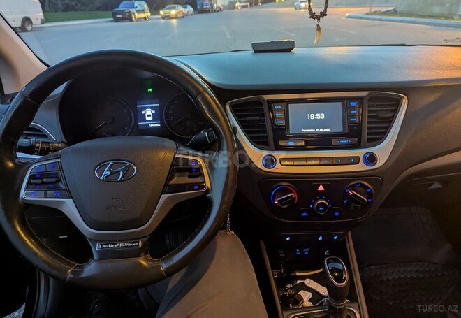 Hyundai Accent 2018, 164,000 km - 1.4 l - Bakı
