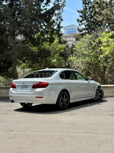 BMW 520 2015, 190,000 km - 2.0 l - Bakı