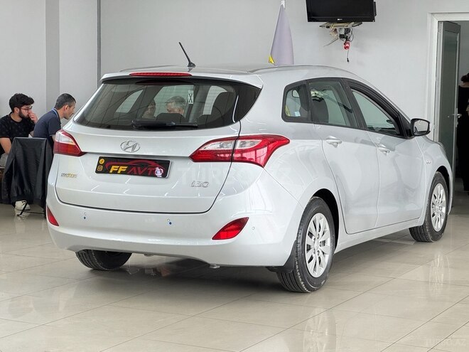 Hyundai i30 2015, 249,000 km - 1.4 l - Bakı