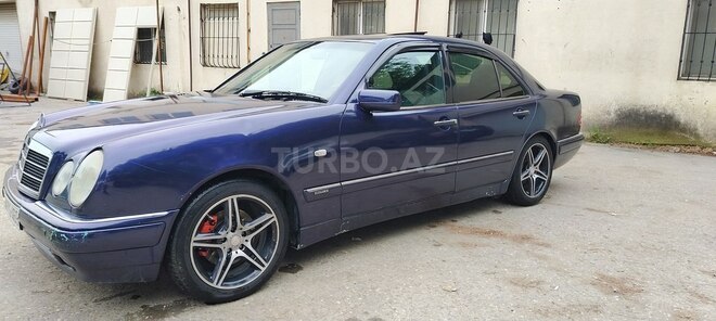 Mercedes E 240 1998, 339,000 km - 2.4 l - Bakı