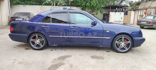 Mercedes E 240 1998, 339,000 km - 2.4 l - Bakı