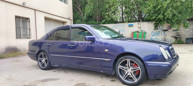 Mercedes E 240 1998, 339,000 km - 2.4 l - Bakı