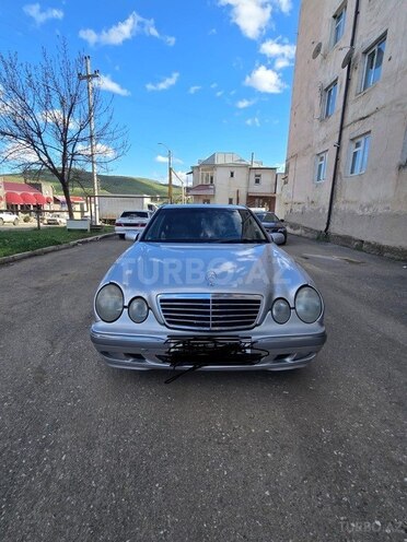 Mercedes E 220 d 2001, 570,000 km - 2.2 l - Goranboy