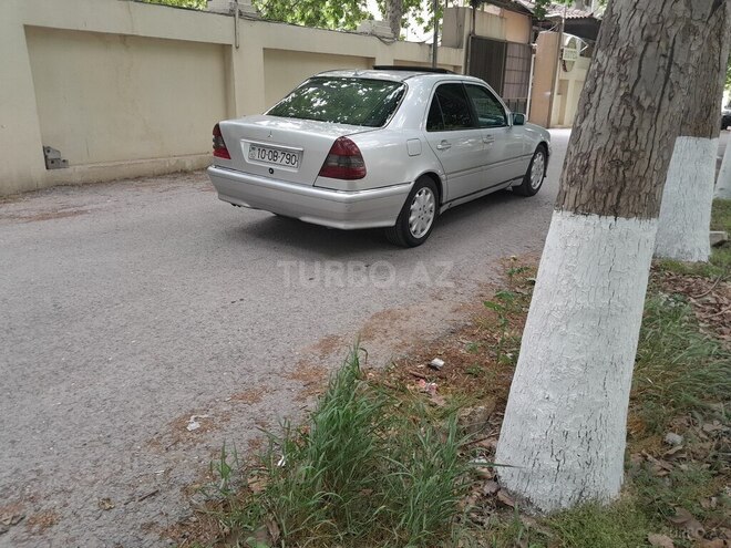 Mercedes C 220 d 1995, 220,000 km - 2.2 л - Bakı