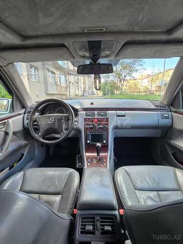 Mercedes E 220 d 2001, 570,000 km - 2.2 l - Goranboy