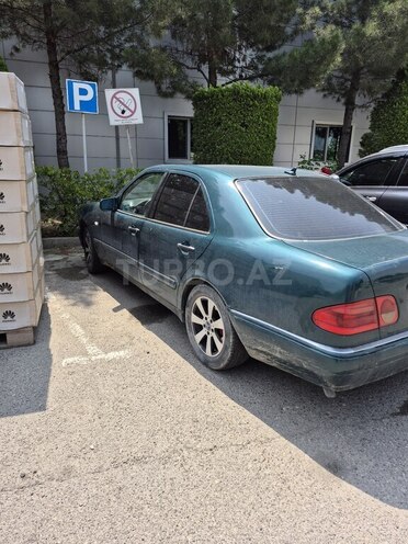 Mercedes E 230 1996, 311,646 km - 2.3 l - Sumqayıt