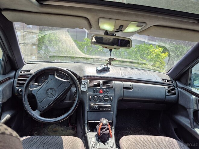 Mercedes E 230 1996, 311,646 km - 2.3 l - Sumqayıt