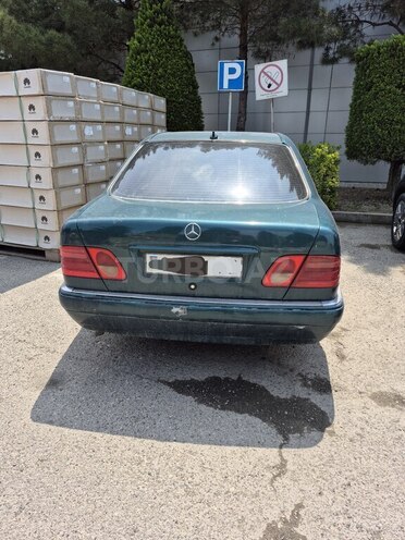 Mercedes E 230 1996, 311,646 km - 2.3 l - Sumqayıt