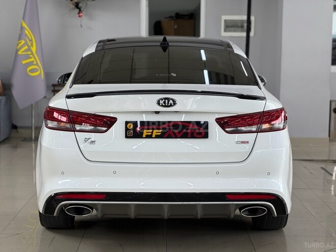 Kia K5-11