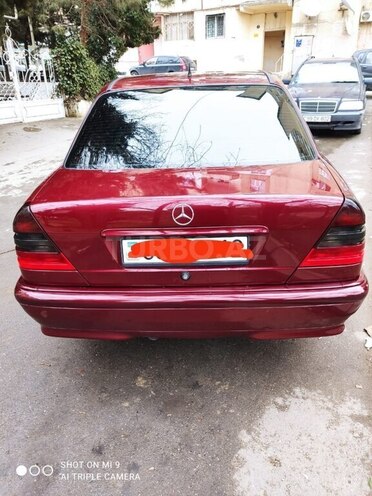 Mercedes C 220 d 2000, 463,250 km - 2.2 l - Bakı