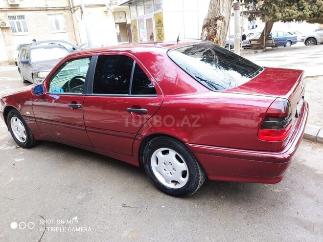 Mercedes C 220 d 2000, 463,250 km - 2.2 l - Bakı