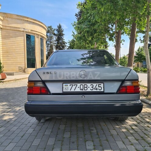 Mercedes E 250 1992, 462,000 km - 2.5 л - İmişli