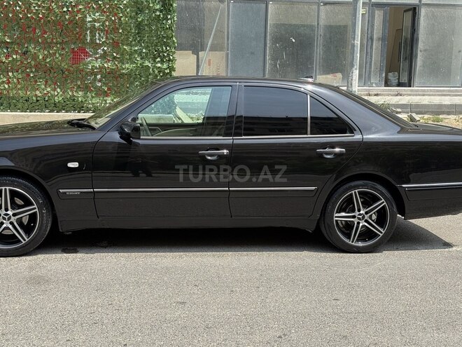 Mercedes E 280 1999, 506,000 km - 2.8 l - Bakı