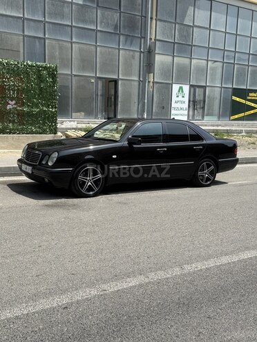 Mercedes E 280 1999, 506,000 km - 2.8 l - Bakı