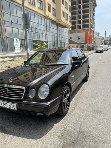 Mercedes E 280 1999, 506,000 km - 2.8 l - Bakı