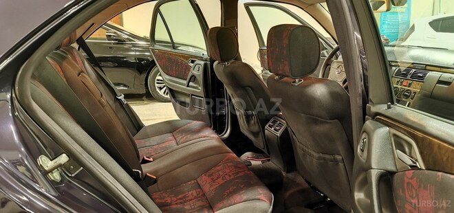 Mercedes E 240 1998, 234,000 km - 2.4 l - Sumqayıt