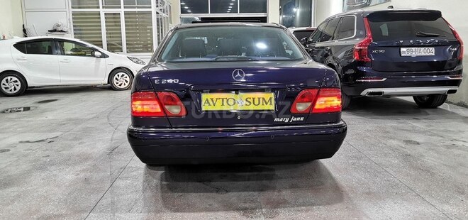 Mercedes E 240 1998, 234,000 km - 2.4 l - Sumqayıt
