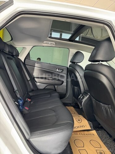 Kia K5-7