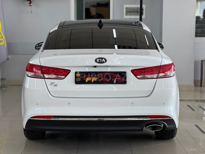 Kia K5-11