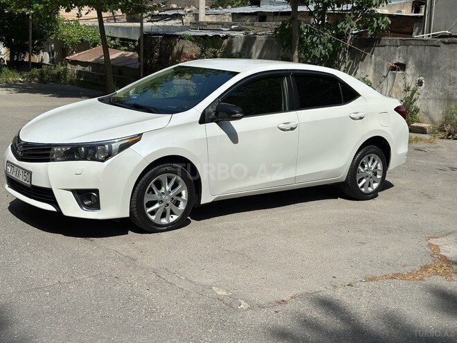 Toyota Corolla 2013, 253,221 km - 1.6 l - Bakı
