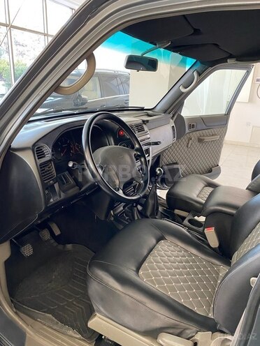Nissan Patrol 2001, 290,000 km - 3.0 л - Bakı