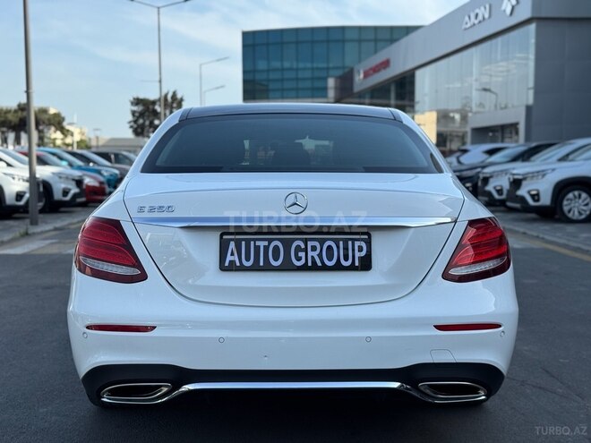 Mercedes E 300-4