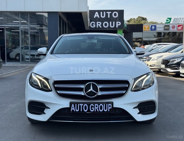Mercedes E 300-2
