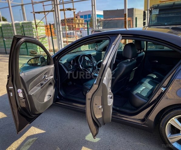 Chevrolet Cruze 2015, 216,136 km - 1.4 л - Bakı