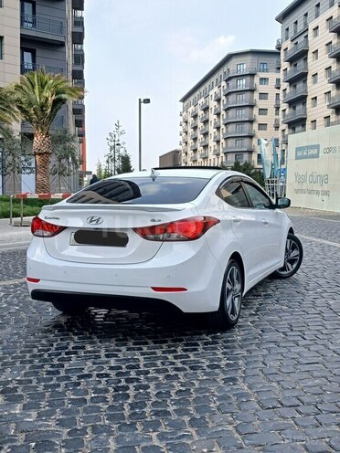 Hyundai Elantra 2014, 136,752 km - 1.8 l - Bakı