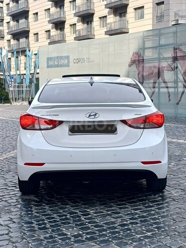Hyundai Elantra 2014, 136,752 km - 1.8 l - Bakı