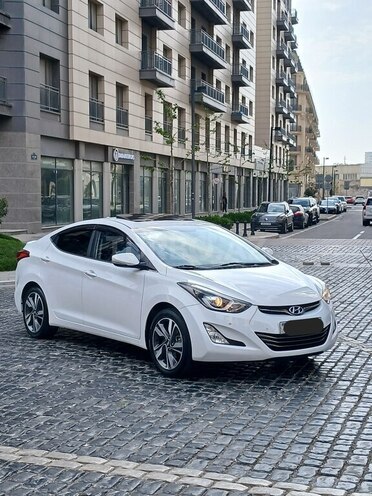 Hyundai Elantra 2014, 136,752 km - 1.8 l - Bakı