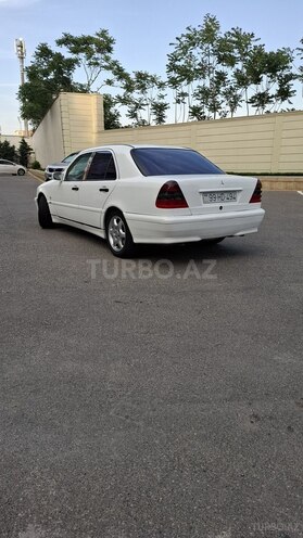 Mercedes C 180 1999, 230,000 km - 1.8 l - Bakı