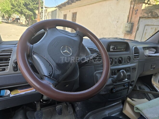 Mercedes Sprinter 208 2002, 495,000 km - 2.2 l - Bakı