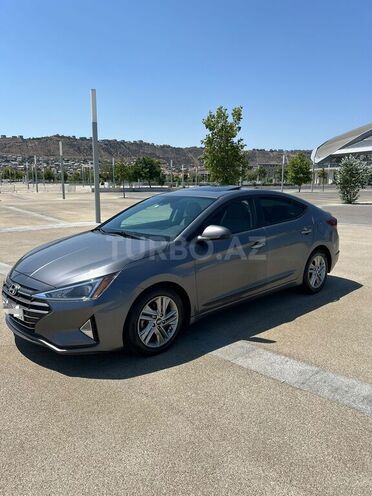 Hyundai Elantra 2018, 110,400 km - 2.0 l - Sumqayıt