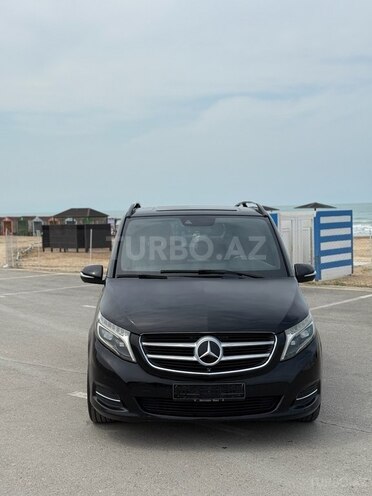 Mercedes V 220 2015, 230,000 km - 2.2 л - Bakı