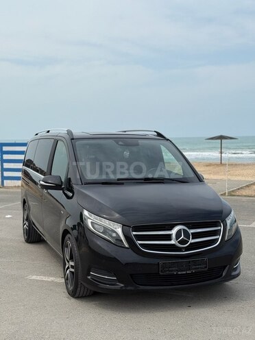 Mercedes V 220 2015, 230,000 km - 2.2 л - Bakı