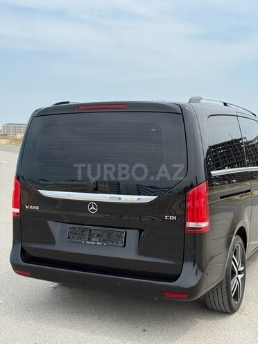 Mercedes V 220 2015, 230,000 km - 2.2 л - Bakı