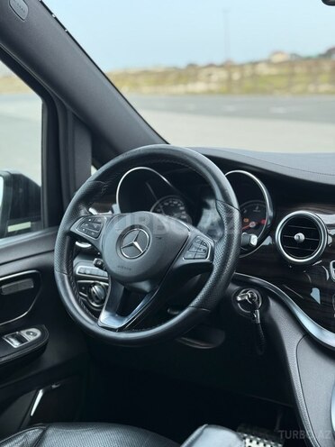Mercedes V 220 2015, 230,000 km - 2.2 л - Bakı