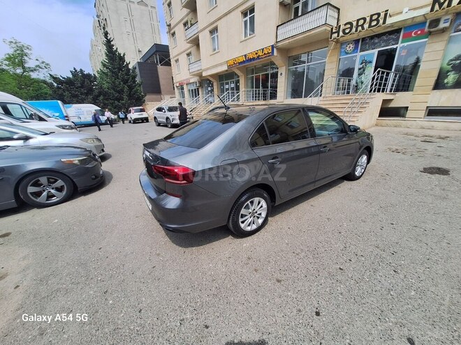 Volkswagen Polo 2021, 50,000 km - 1.6 л - Bakı