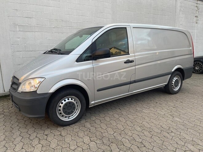 Mercedes Vito 2015, 275,000 km - 2.2 л - Bakı