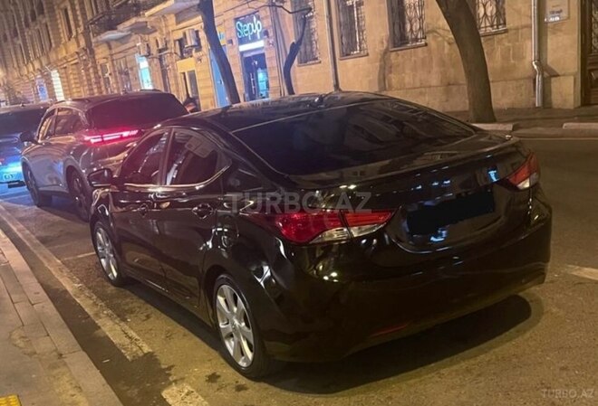 Hyundai Elantra 2013, 267,000 km - 1.8 l - Bakı