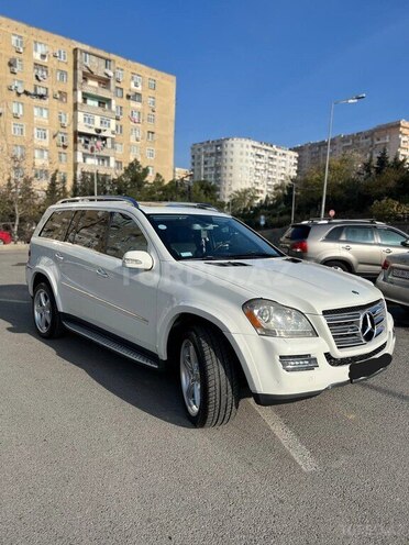 Mercedes GL 550 2009, 268,000 km - 5.5 l - Bakı