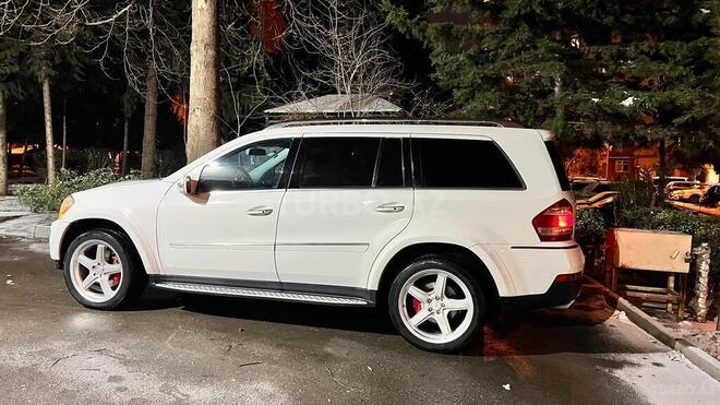Mercedes GL 550 2009, 268,000 km - 5.5 l - Bakı