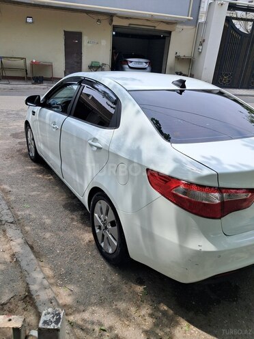 Kia Rio 2011, 275,192 km - 1.6 l - Bakı