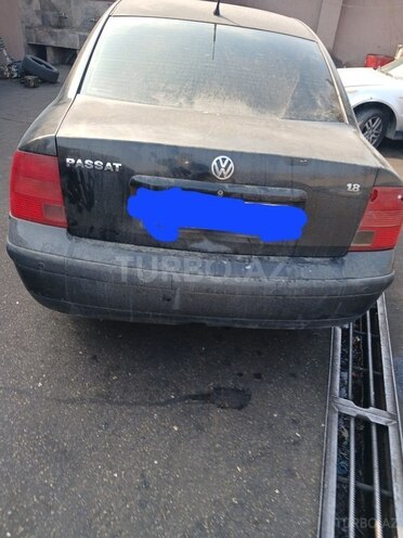 Volkswagen Passat 1999, 195,681 km - 1.8 л - Bakı
