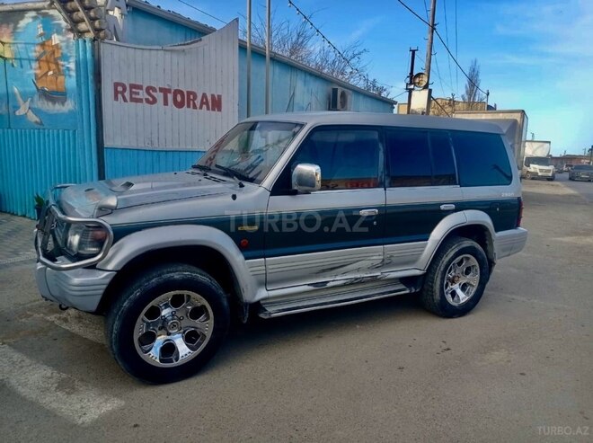 Mitsubishi Pajero 1994, 350,000 km - 2.8 l - Bakı