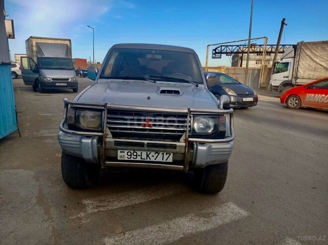 Mitsubishi Pajero 1994, 350,000 km - 2.8 l - Bakı