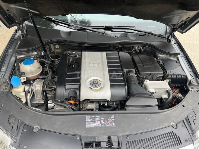 Volkswagen Passat 2005, 232,000 km - 2.0 l - Bakı